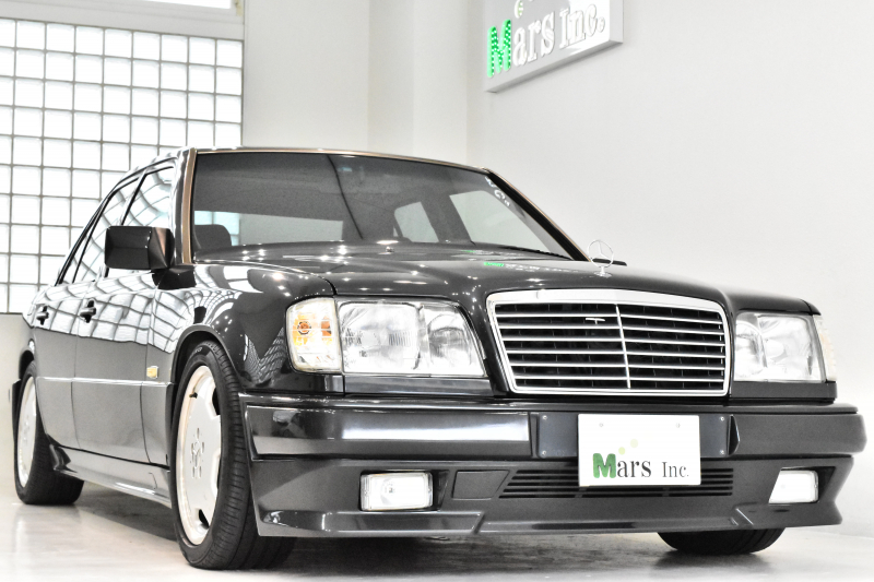 【希少】W124 ベンツ　E500 純正リアマフラー