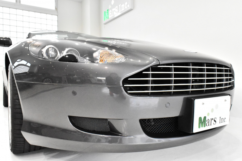 アストンマーティン DB9 ヴォランテ タッチトロニックⅡ 正規ディーラー車 後期クリスタルキー 実走行5000キロ台  オプション総額220万円オーバー 開閉式HDDナビゲーションシステム 地上デジタルTV レッドキャリパー シートヒーター 左ハンドル 中古車 情報 |  Mars Inc